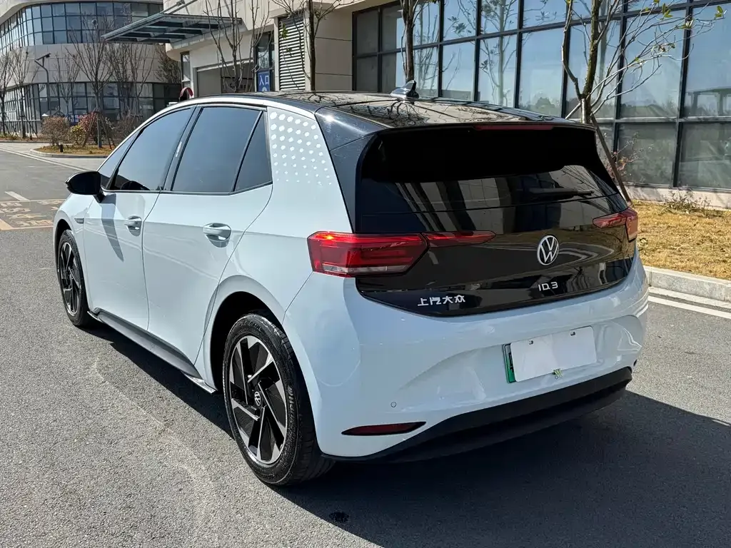 Volkswagen ID.3 2023 из CN, фото 9