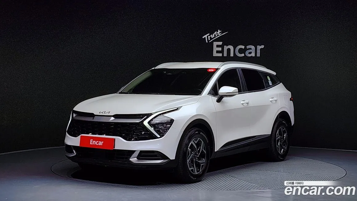 Kia Sportage — фото 1