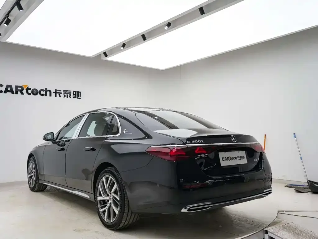 Mercedes-Benz E-Class 2025 из CN, фото 10