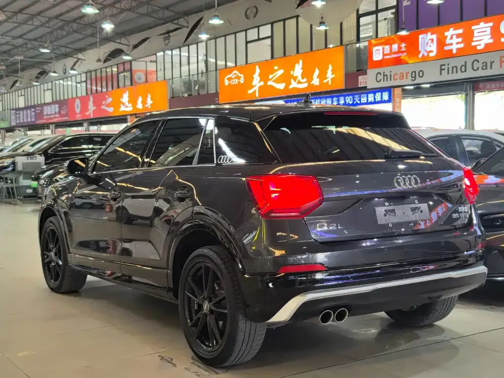 Audi Q2L 2021 из CN, фото 3