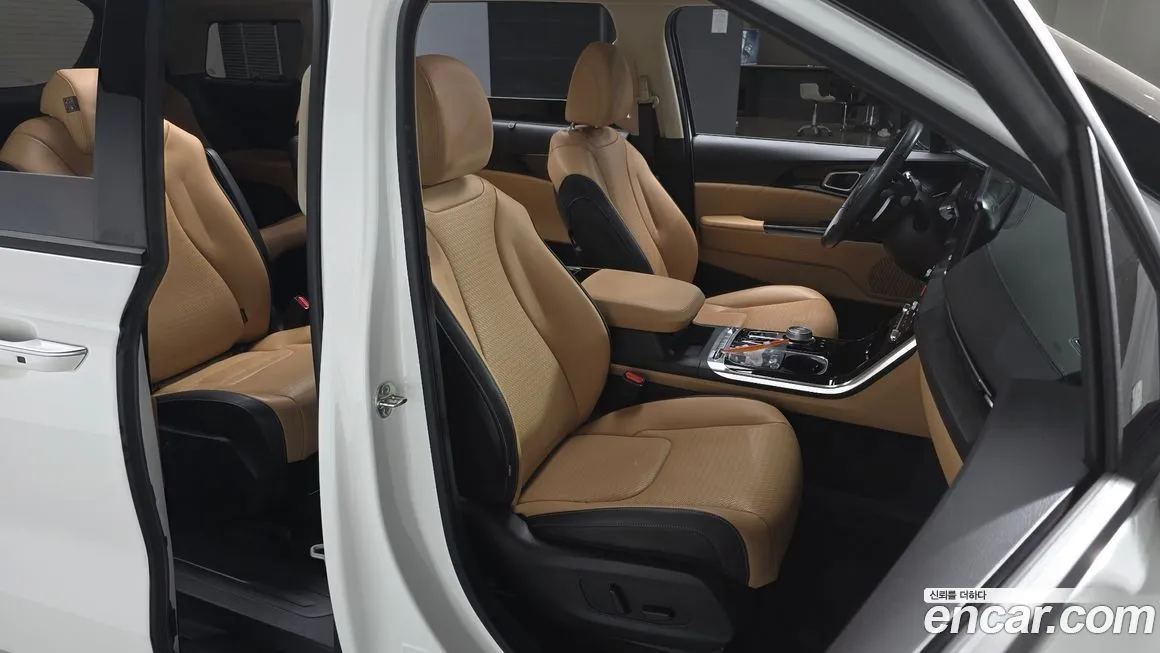 Kia Carnival 2023 из KR, фото 3