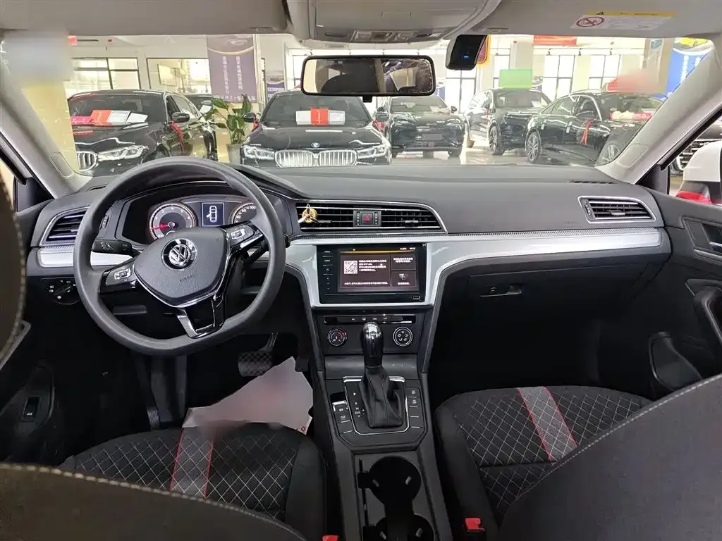 Volkswagen Lamando 2021 из CN, фото 10