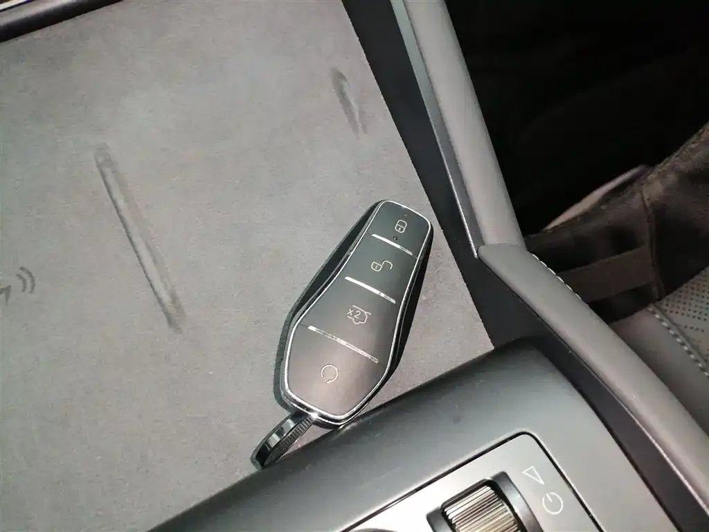 BYD Qin L 2024 из CN, фото 9