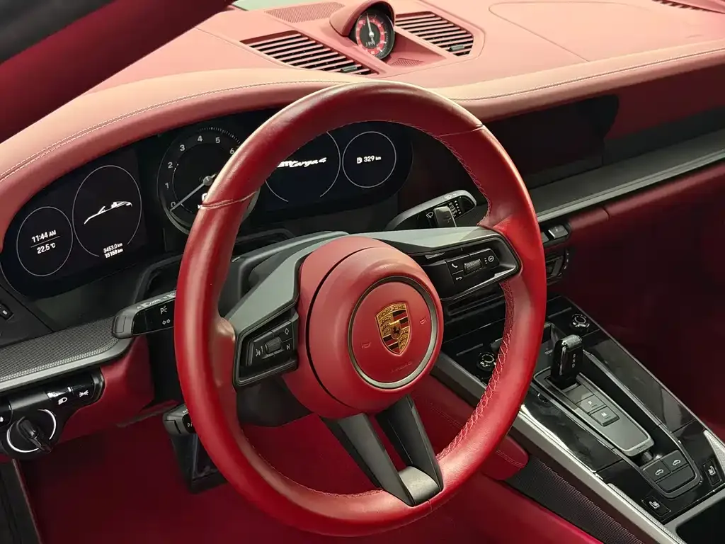 Porsche 911 2021 из CN, фото 8