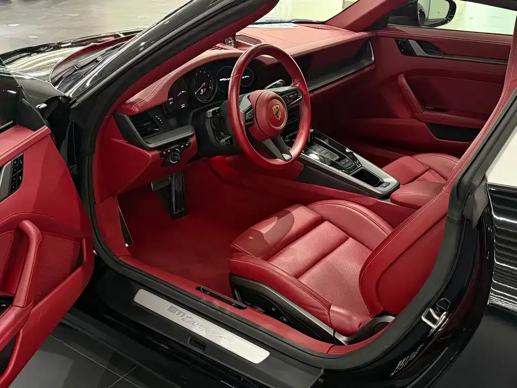 Porsche 911 2021 из CN, фото 4