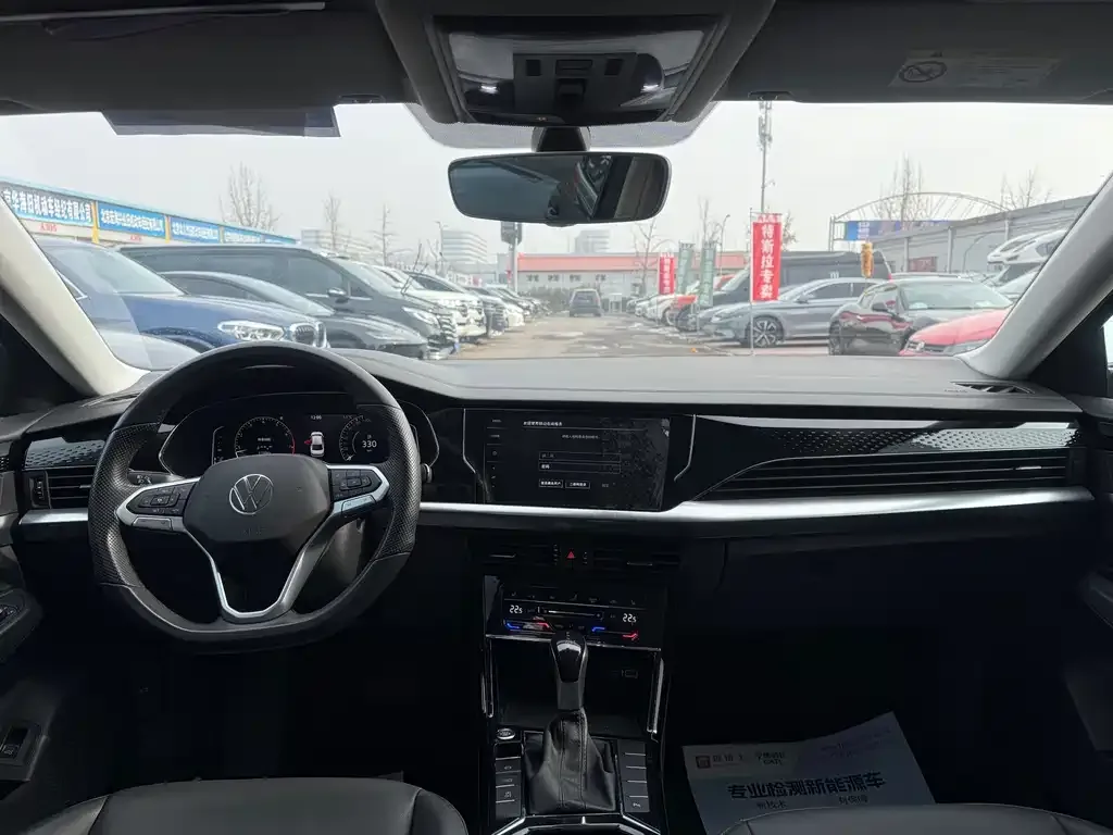 Volkswagen Passat 2021 из CN, фото 2