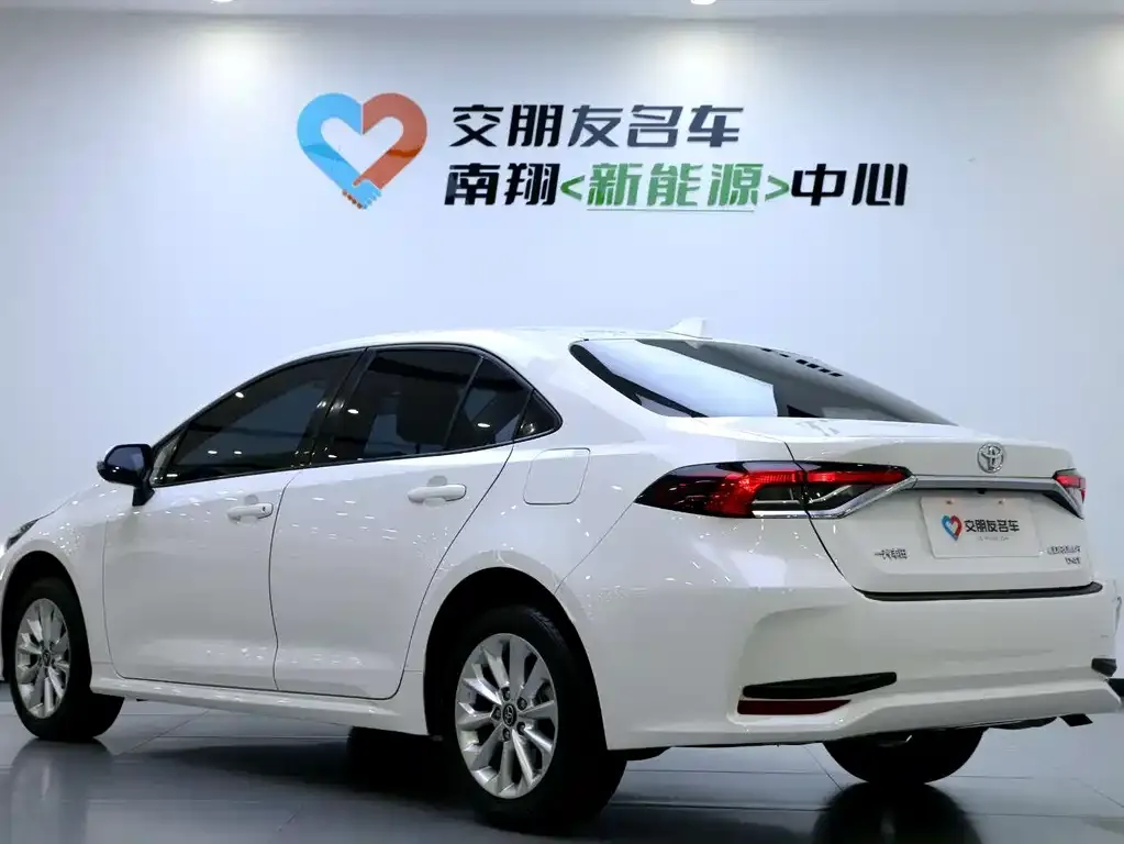 Toyota Corolla 2021 из CN, фото 4