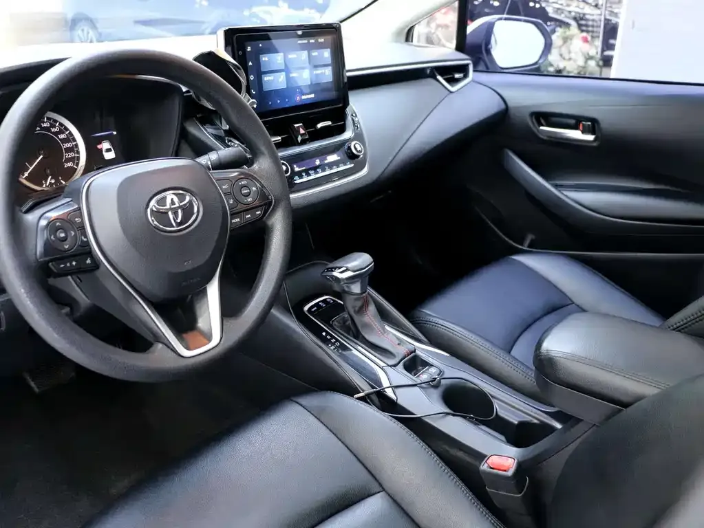Toyota Corolla 2021 из CN, фото 10