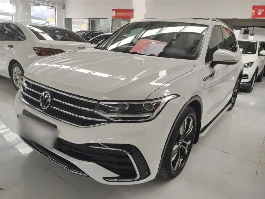Volkswagen Tiguan L 2022 из CN, фото 1