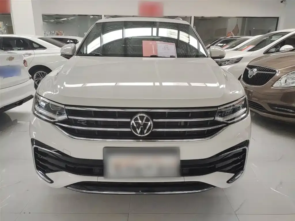 Volkswagen Tiguan L 2022 из CN, фото 8