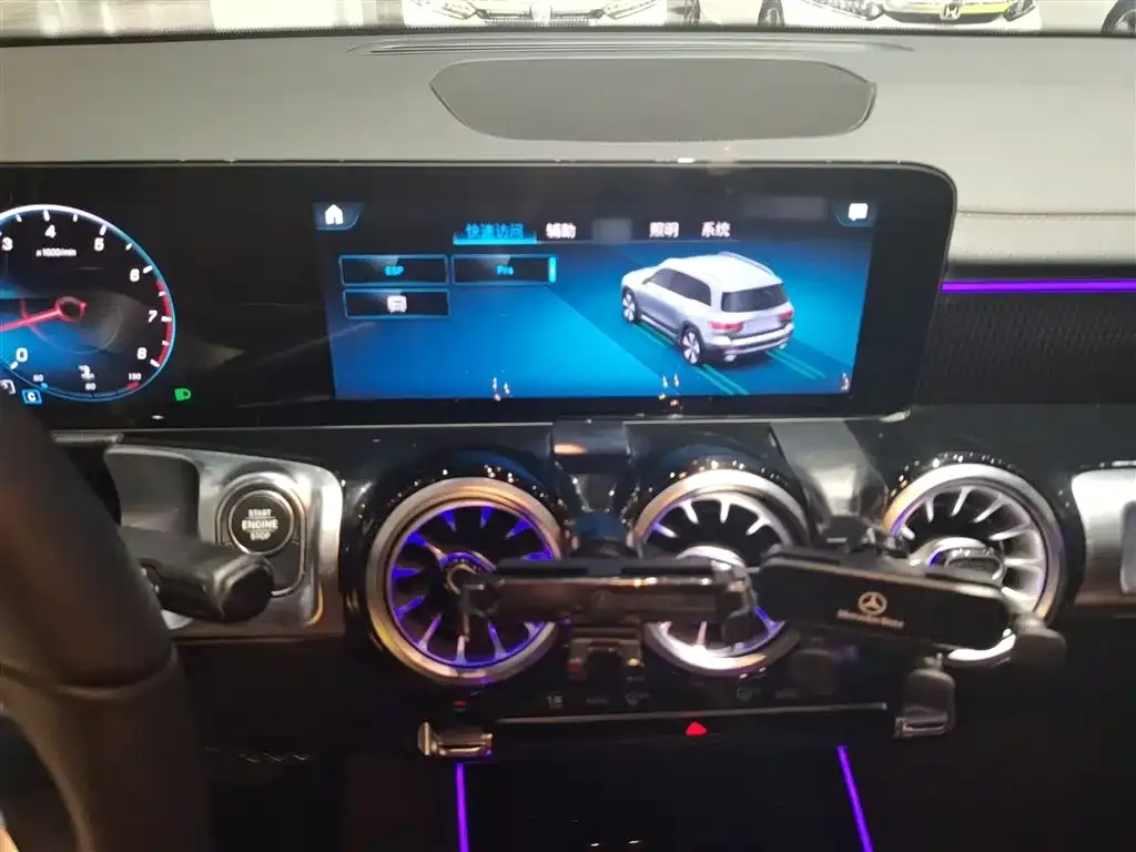 Mercedes-Benz GLB 2023 из CN, фото 9
