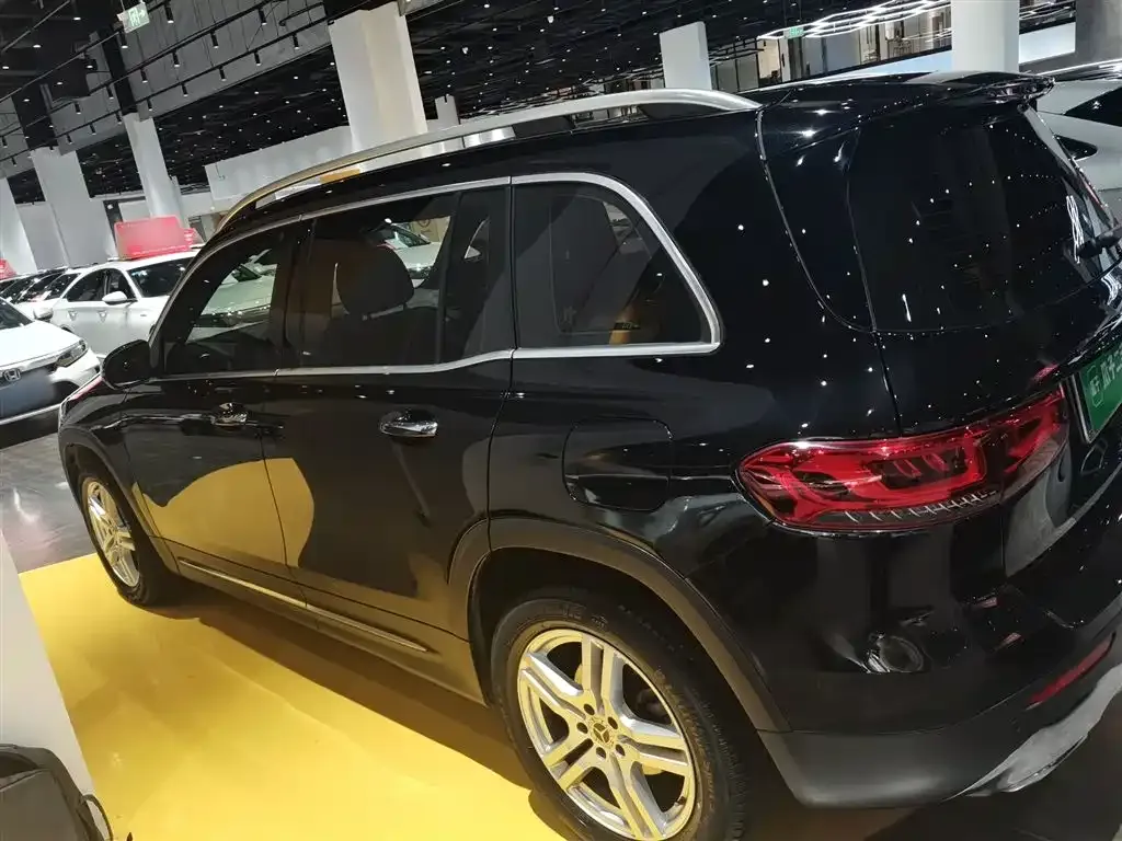 Mercedes-Benz GLB 2023 из CN, фото 7