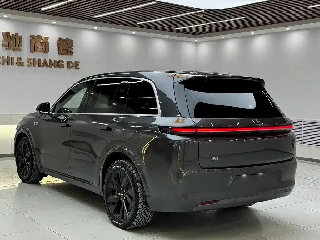 Li Auto L8 2022 из CN, фото 2