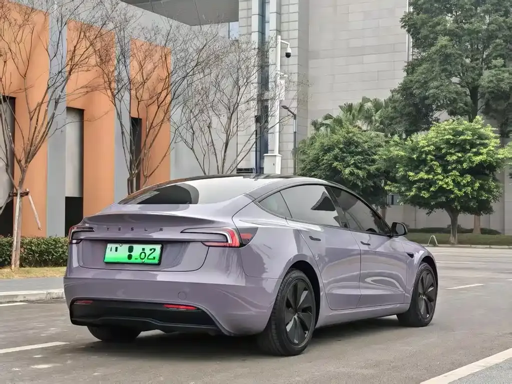 Tesla Model 3 2025 из CN, фото 7