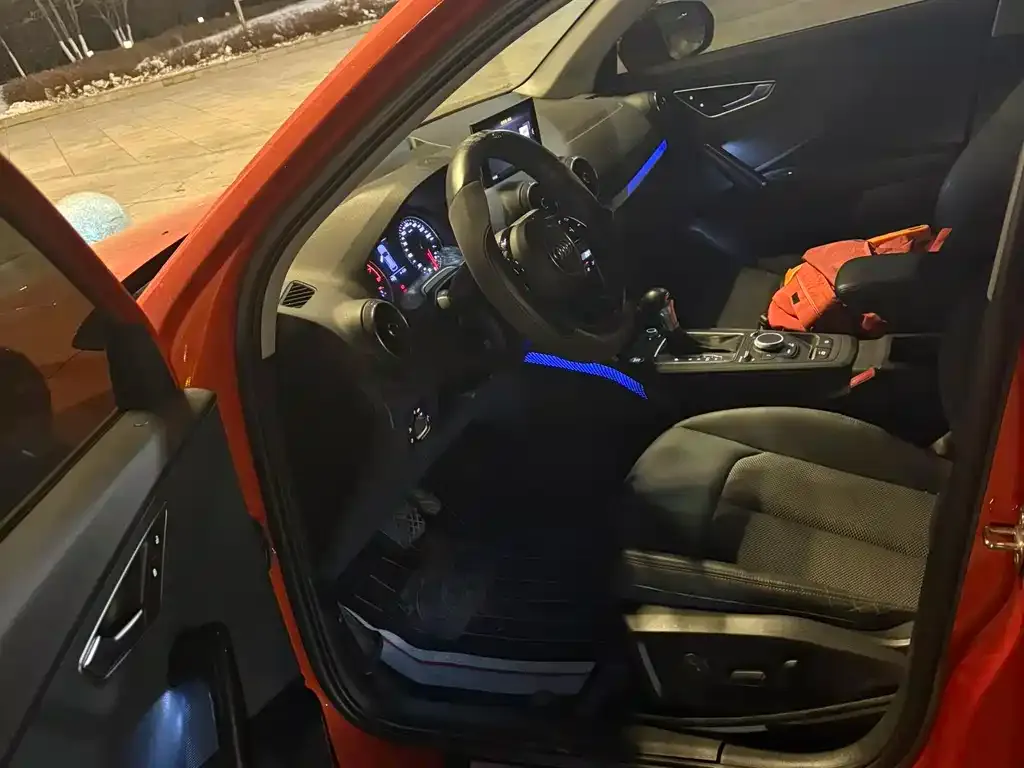 Audi Q2L 2021 из CN, фото 3