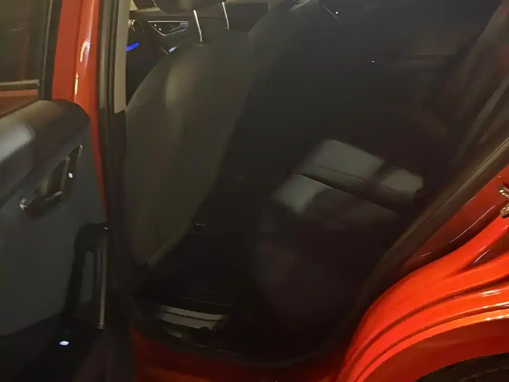 Audi Q2L 2021 из CN, фото 4