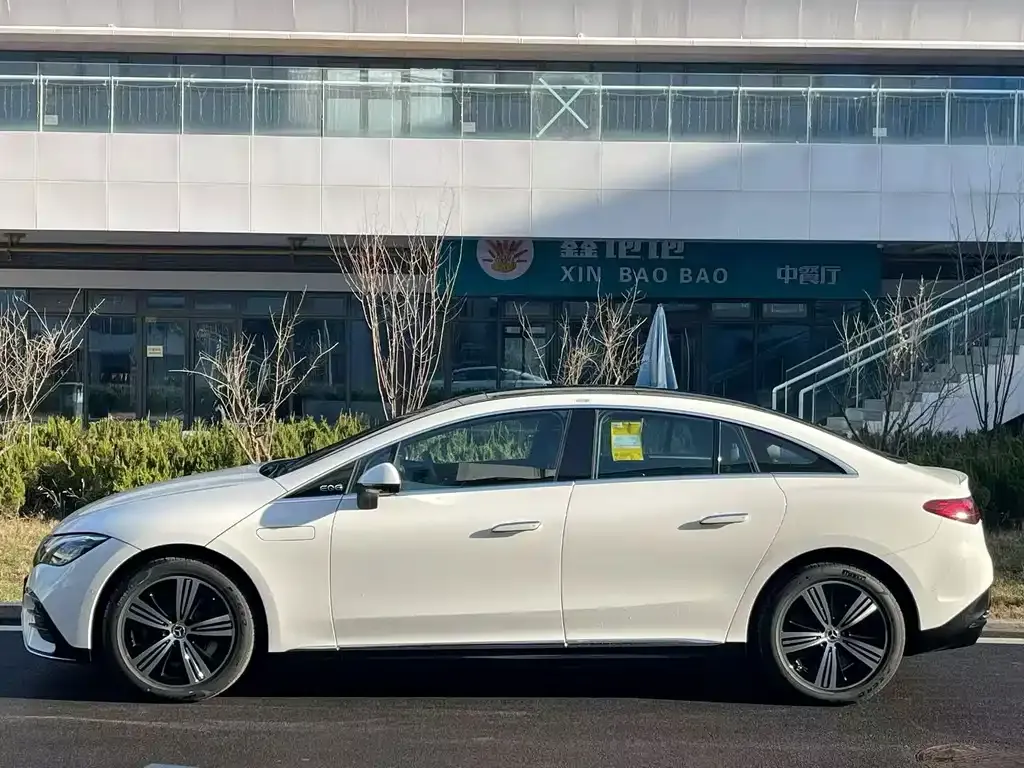 Mercedes-Benz EQE 2025 из CN, фото 4