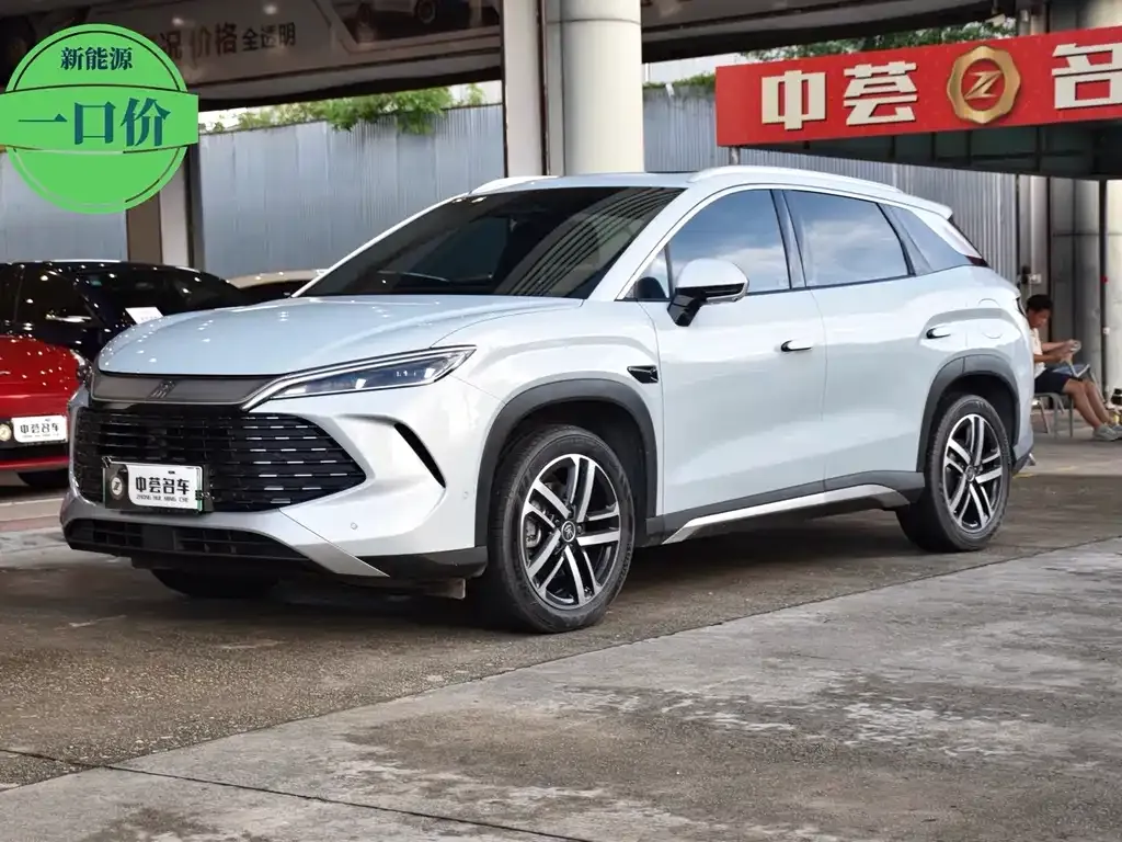 BYD L DM-i 2025 из CN, фото 1