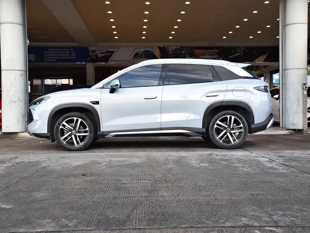 BYD L DM-i 2025 из CN, фото 4