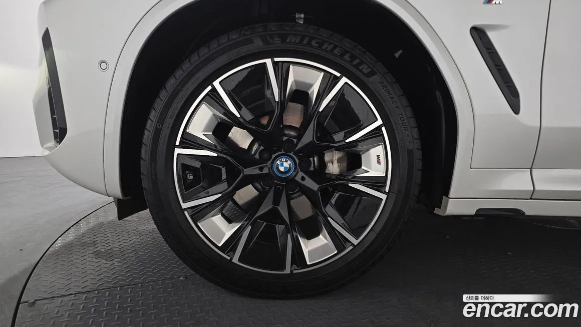 [object Object] iX3 2024 из KR, фото 5