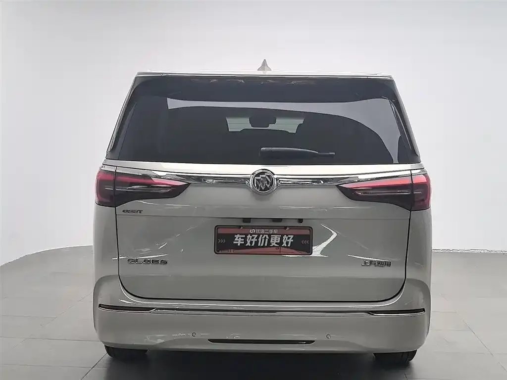 Buick GL8 2022 из CN, фото 2