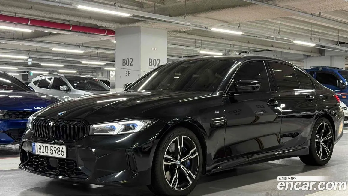 BMW 3-Series — фото 1