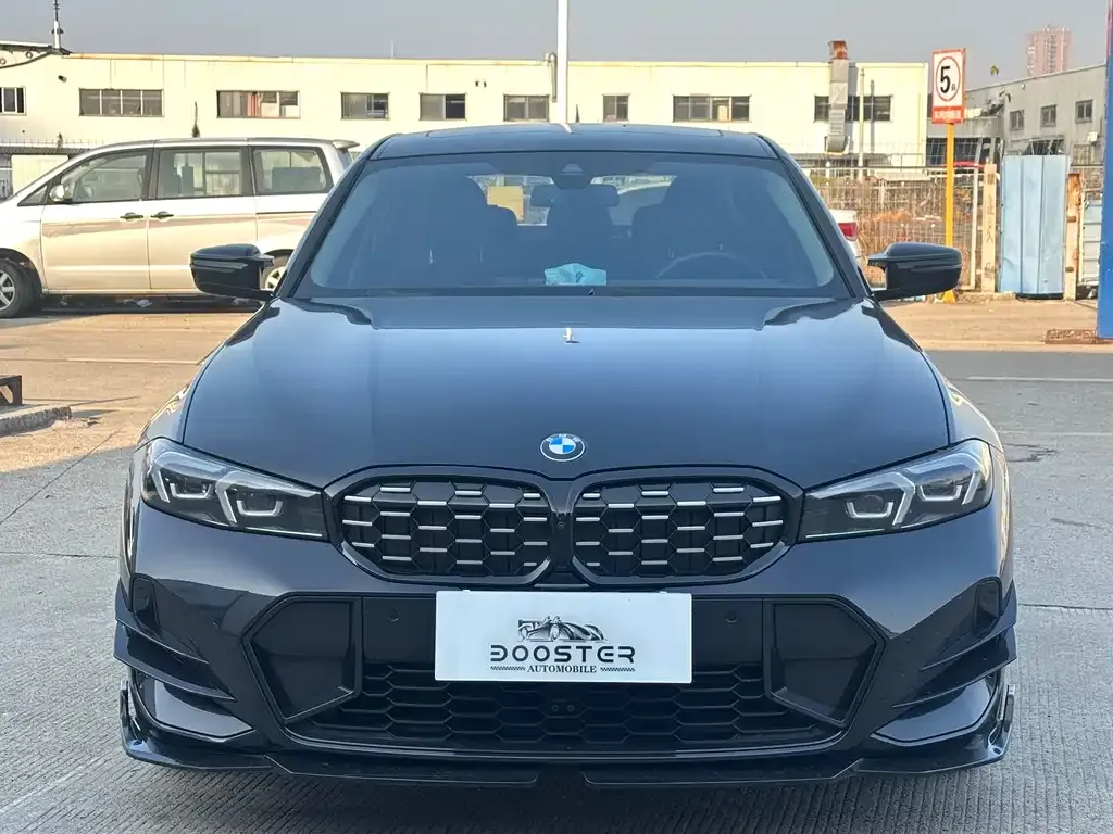 BMW 3 Series 2024 из CN, фото 1
