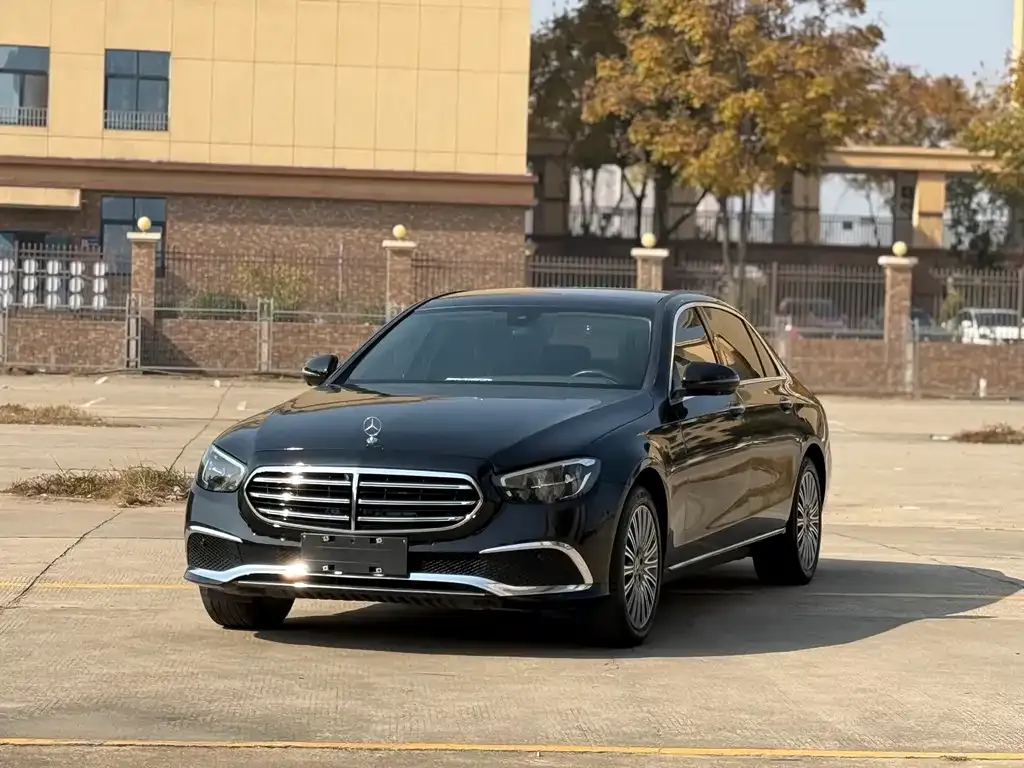 Mercedes-Benz E-Class 2022 из CN, фото 3