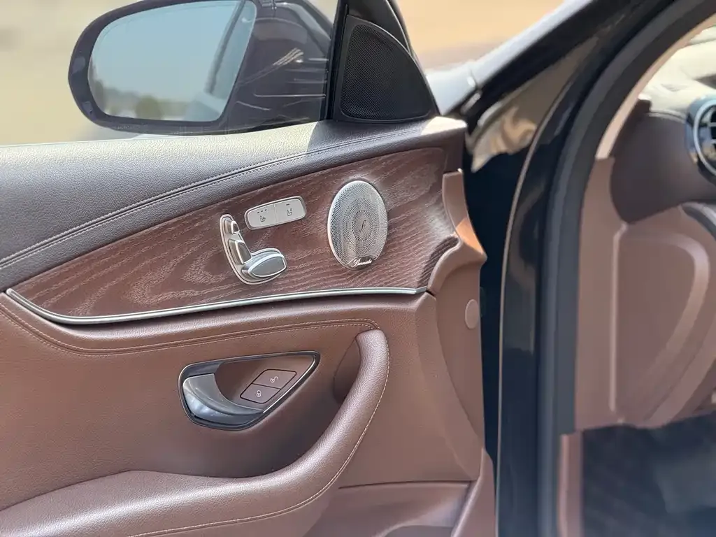 Mercedes-Benz E-Class 2022 из CN, фото 10