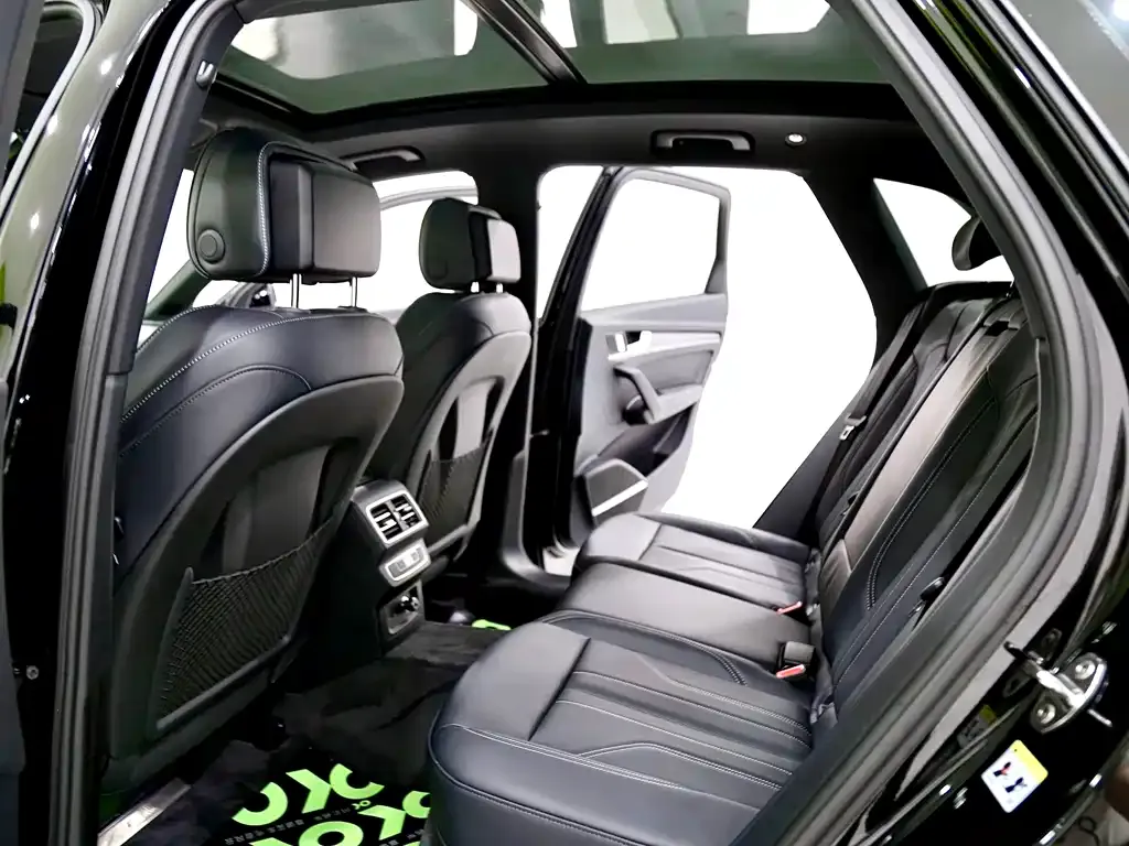Audi Q5L 2024 из CN, фото 4