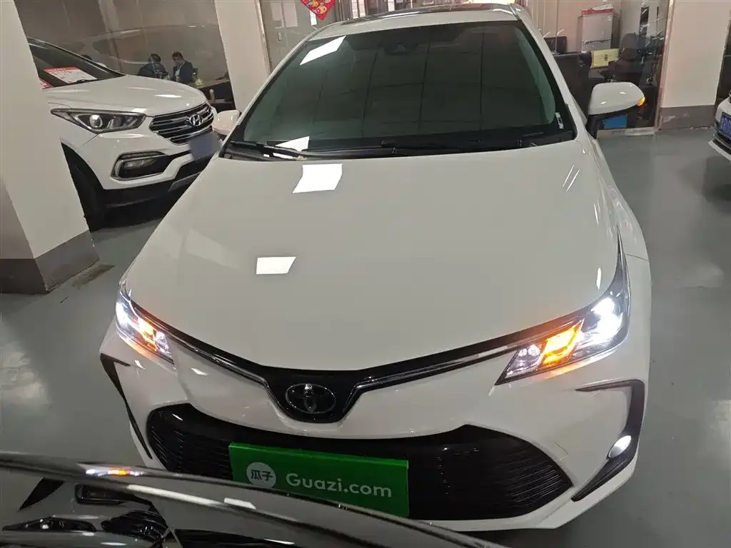 Toyota Corolla 2024 из CN, фото 3