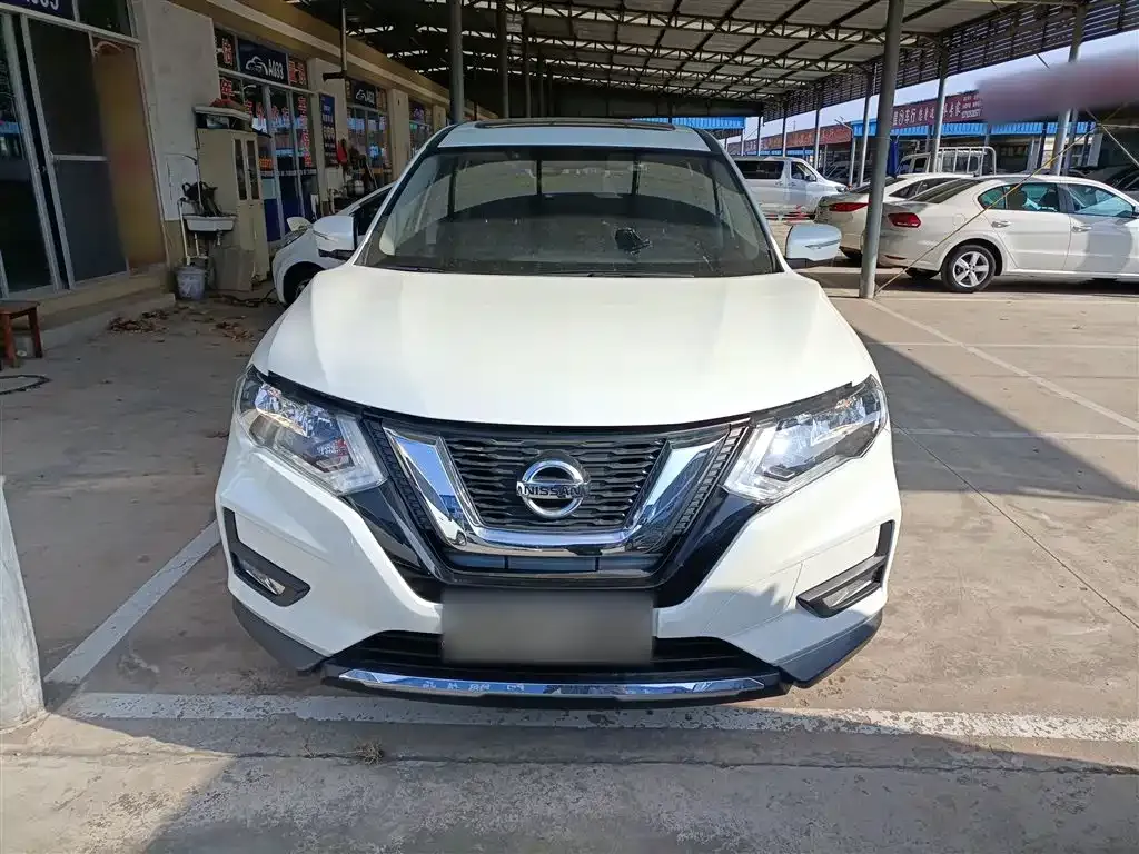 Nissan X-Trail — фото 9