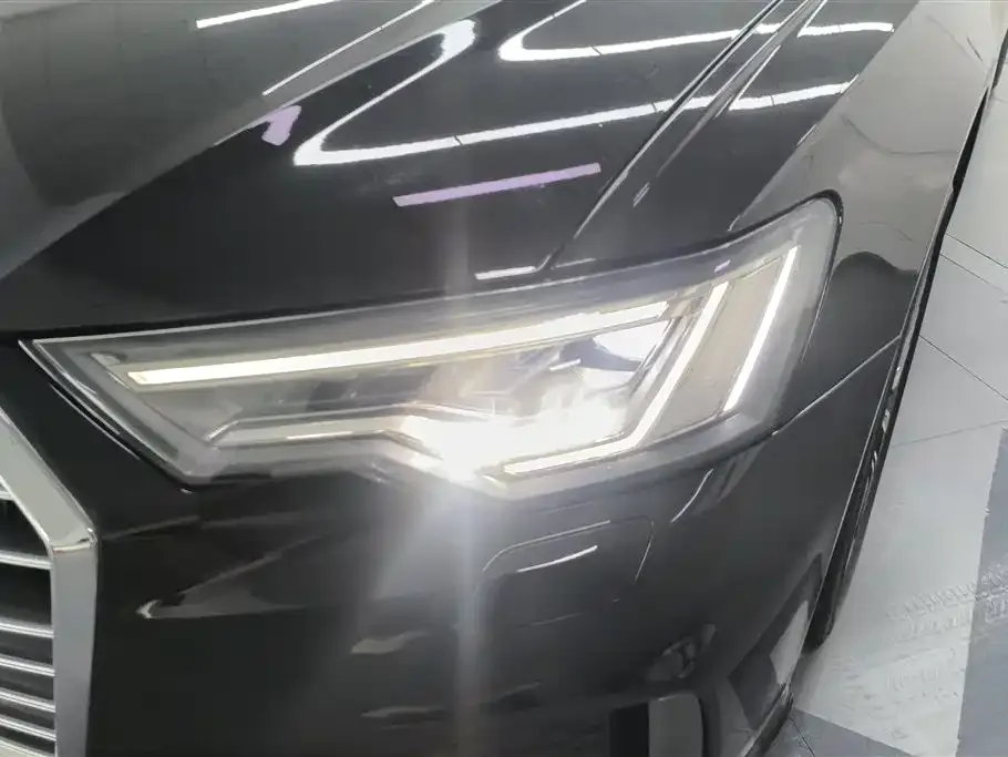 Audi A6L 2022 из CN, фото 5