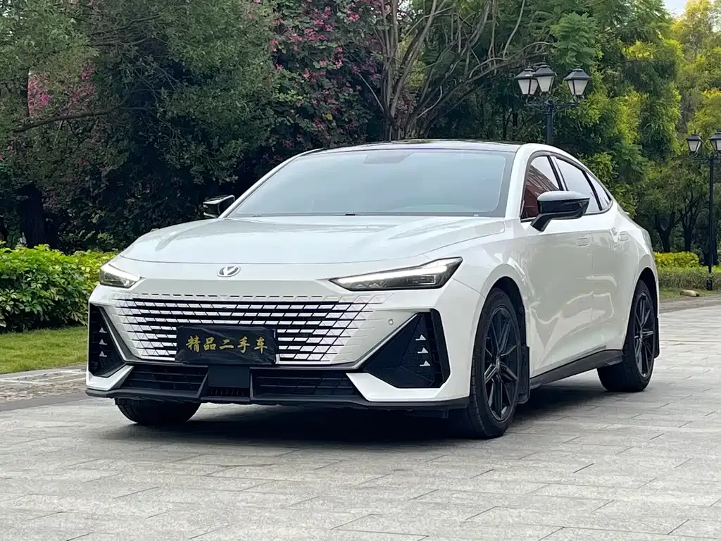 Changan UNI-V 2023 из CN, фото 1