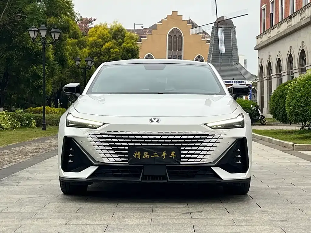 Changan UNI-V 2023 из CN, фото 9