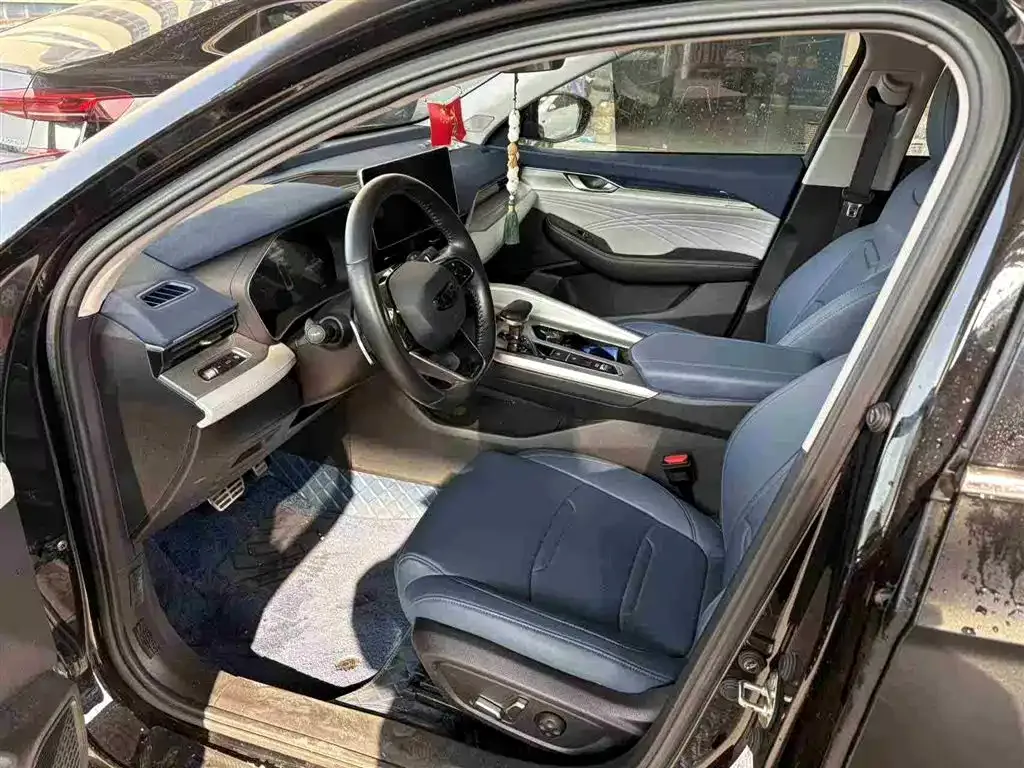 Geely Xingrui 2023 из CN, фото 2