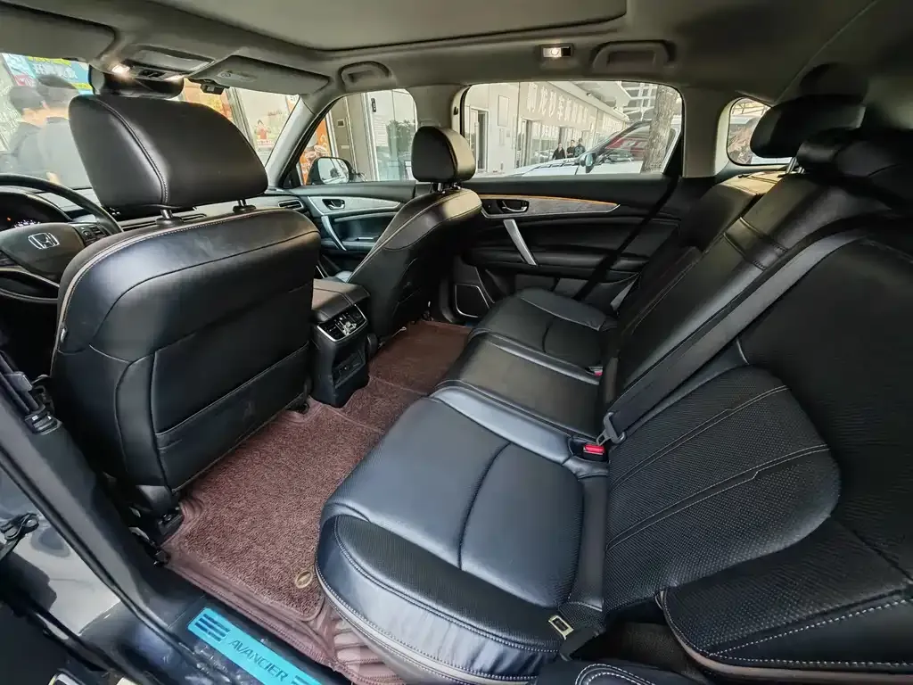 Honda Avancier 2024 из CN, фото 2
