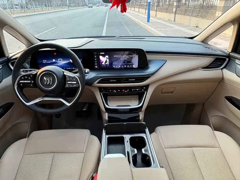 Buick GL8 Hybrid 2025 из CN, фото 2