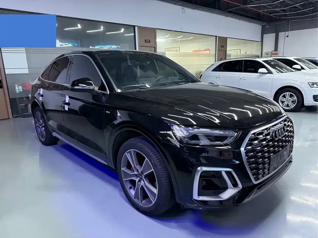 Audi Q5L Sportback 2022 из CN, фото 9
