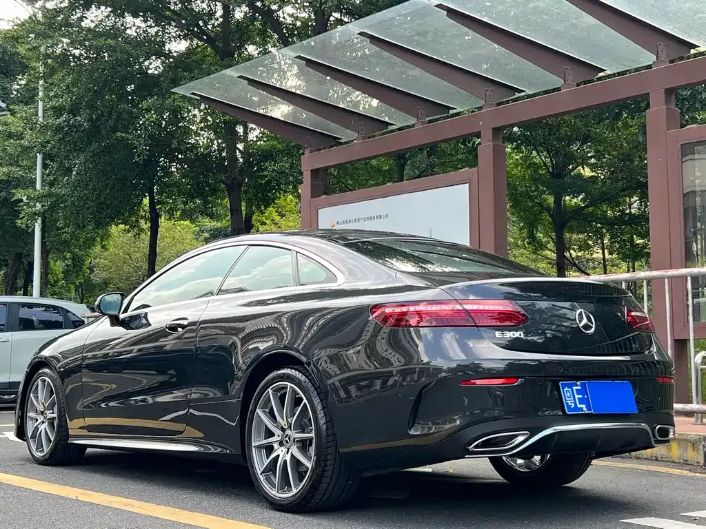 Mercedes-Benz E-Class (Import) 2023 из CN, фото 10