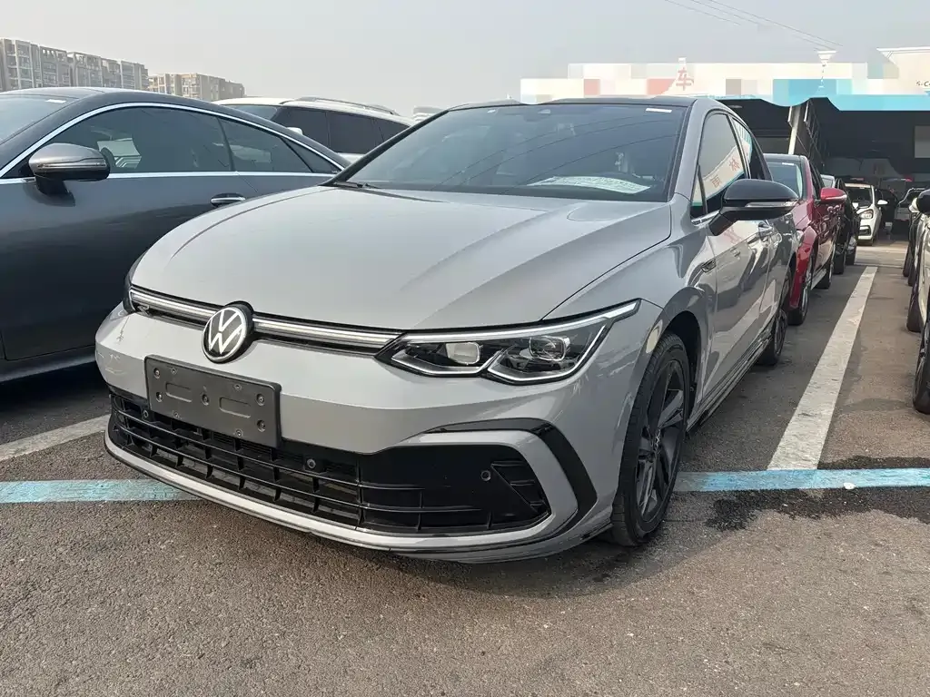 Volkswagen Golf 2021 из CN, фото 1