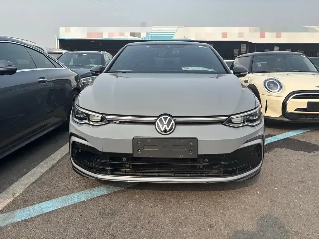 Volkswagen Golf 2021 из CN, фото 5
