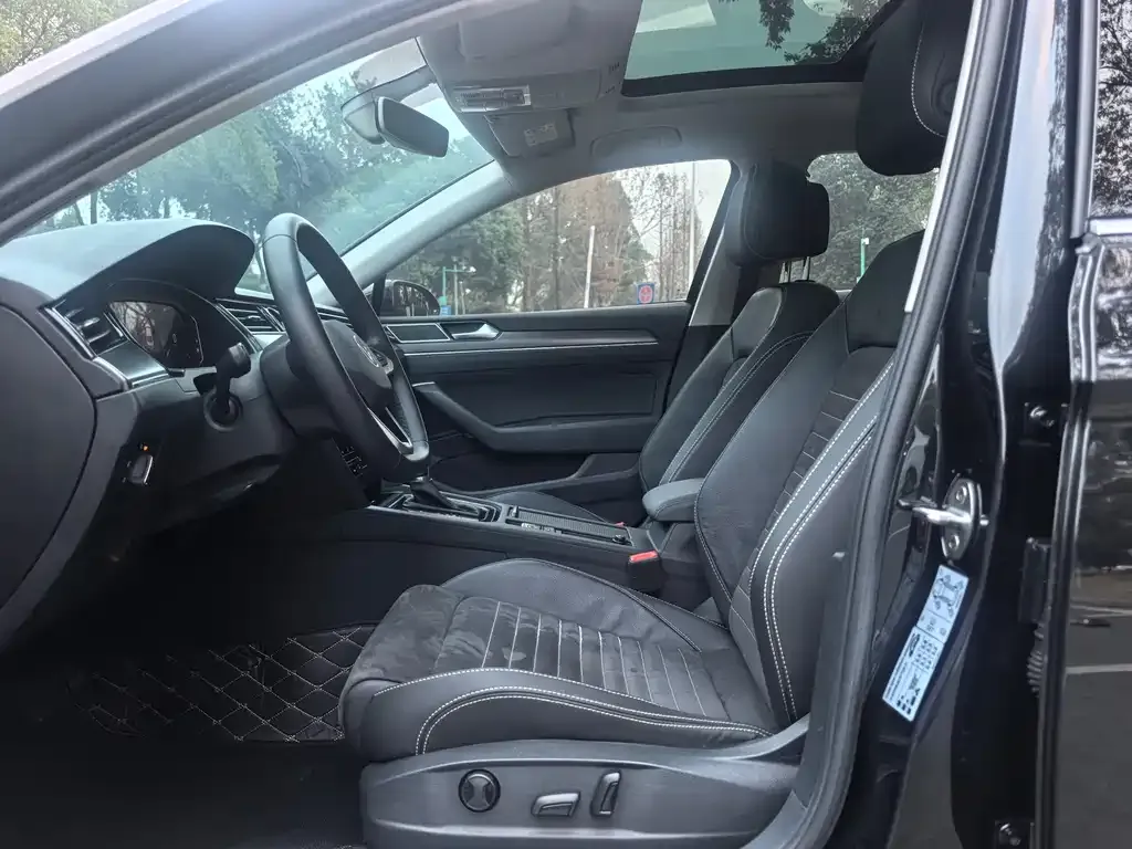 Volkswagen Magotan 2021 из CN, фото 4