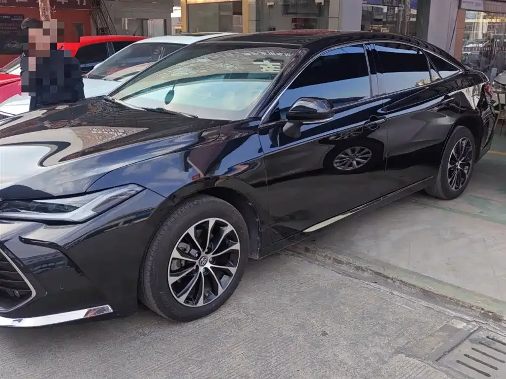 Toyota Avalon 2023 из CN, фото 2