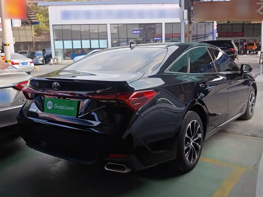 Toyota Avalon 2023 из CN, фото 9