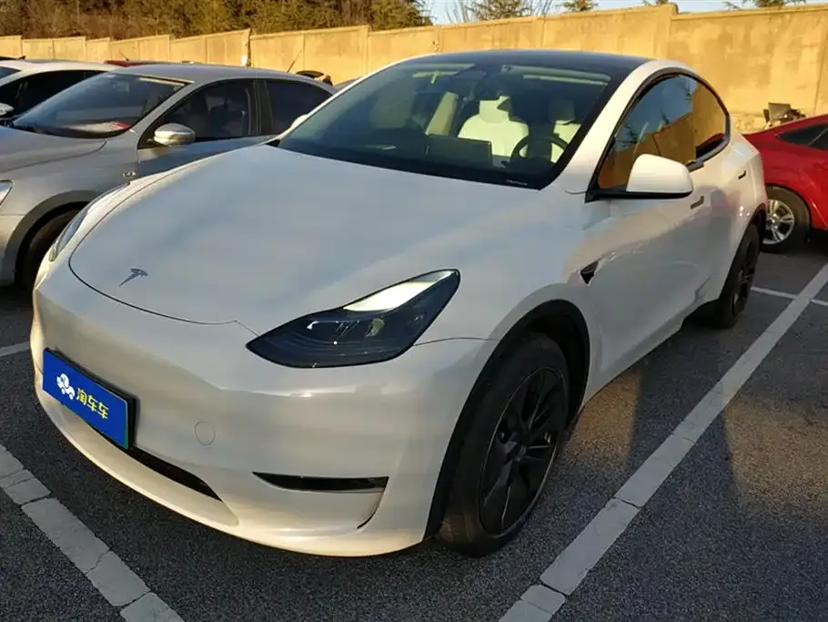 Tesla Model Y 2024 из CN, фото 1