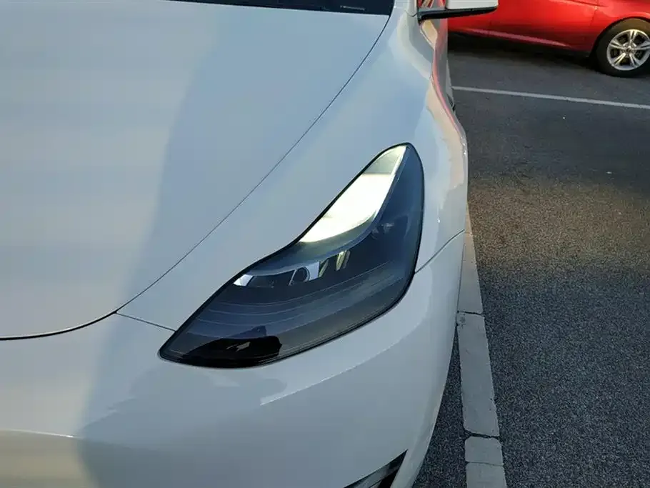 Tesla Model Y 2024 из CN, фото 10