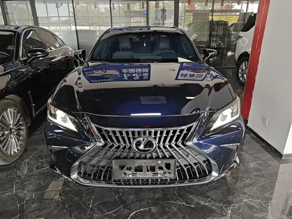 Lexus ES 2024 из CN, фото 9