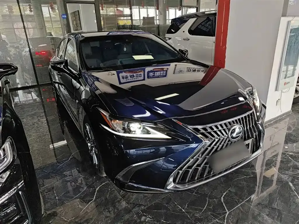 Lexus ES 2024 из CN, фото 5
