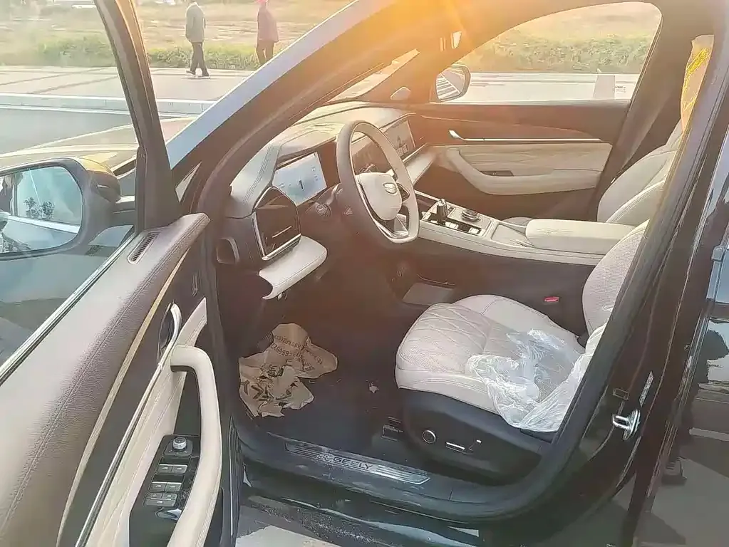 Geely Xingyue L 2025 из CN, фото 10